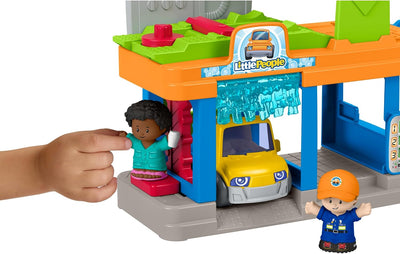 Fisher Price Little People Fillin' Fun Service Station
