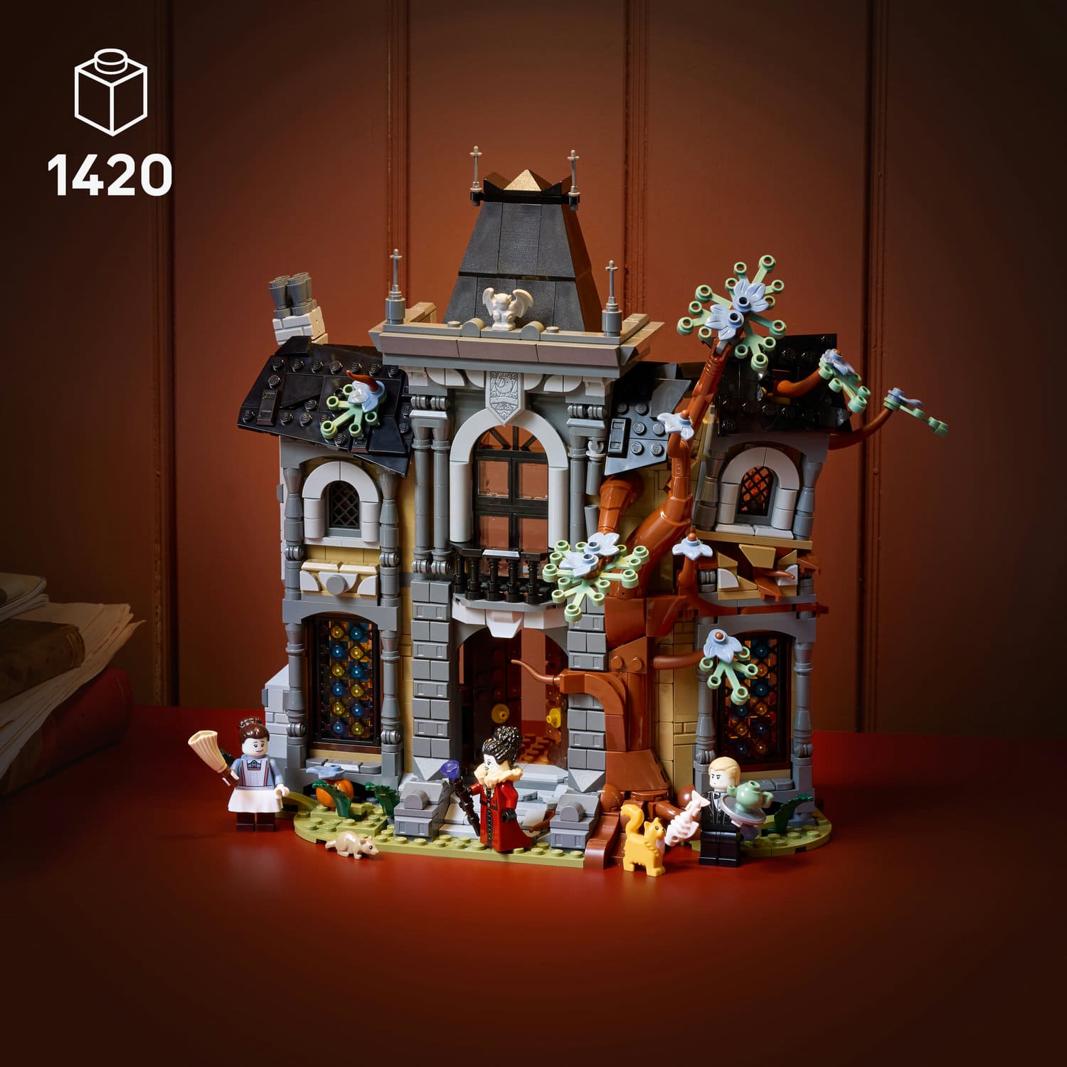 Lego Icons Midnight Vally Collection Mayor Manor