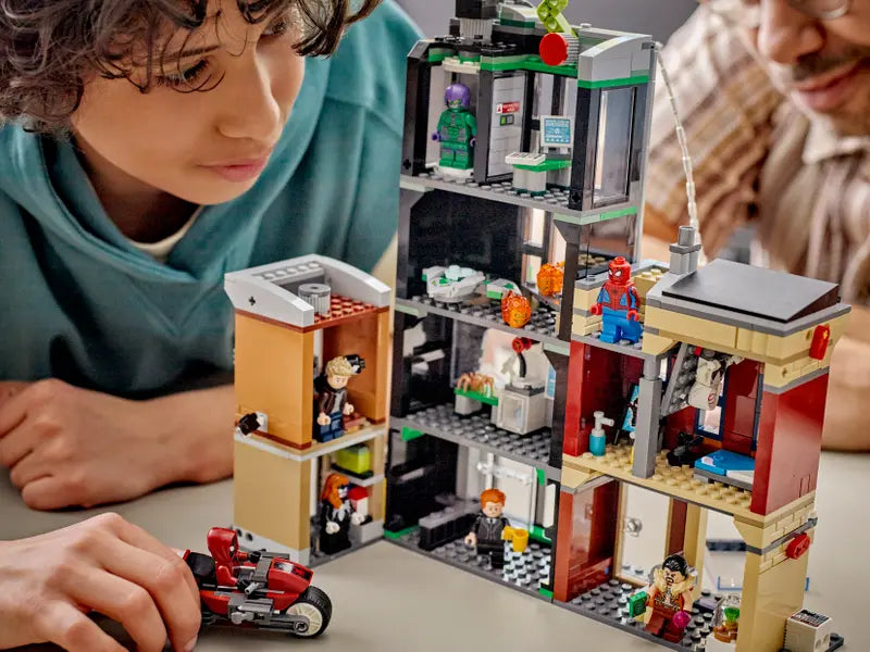 Lego Marvel 76324 SpiderMan vs Oscorp