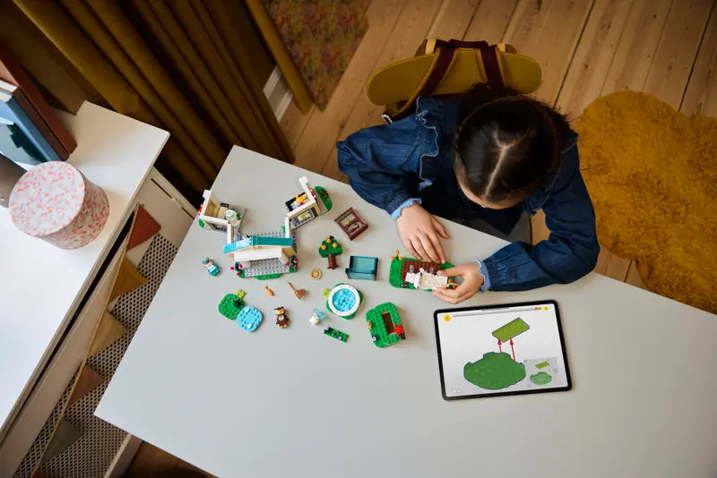 Lego Animal Crossing 77056 Blather's Museum Collection