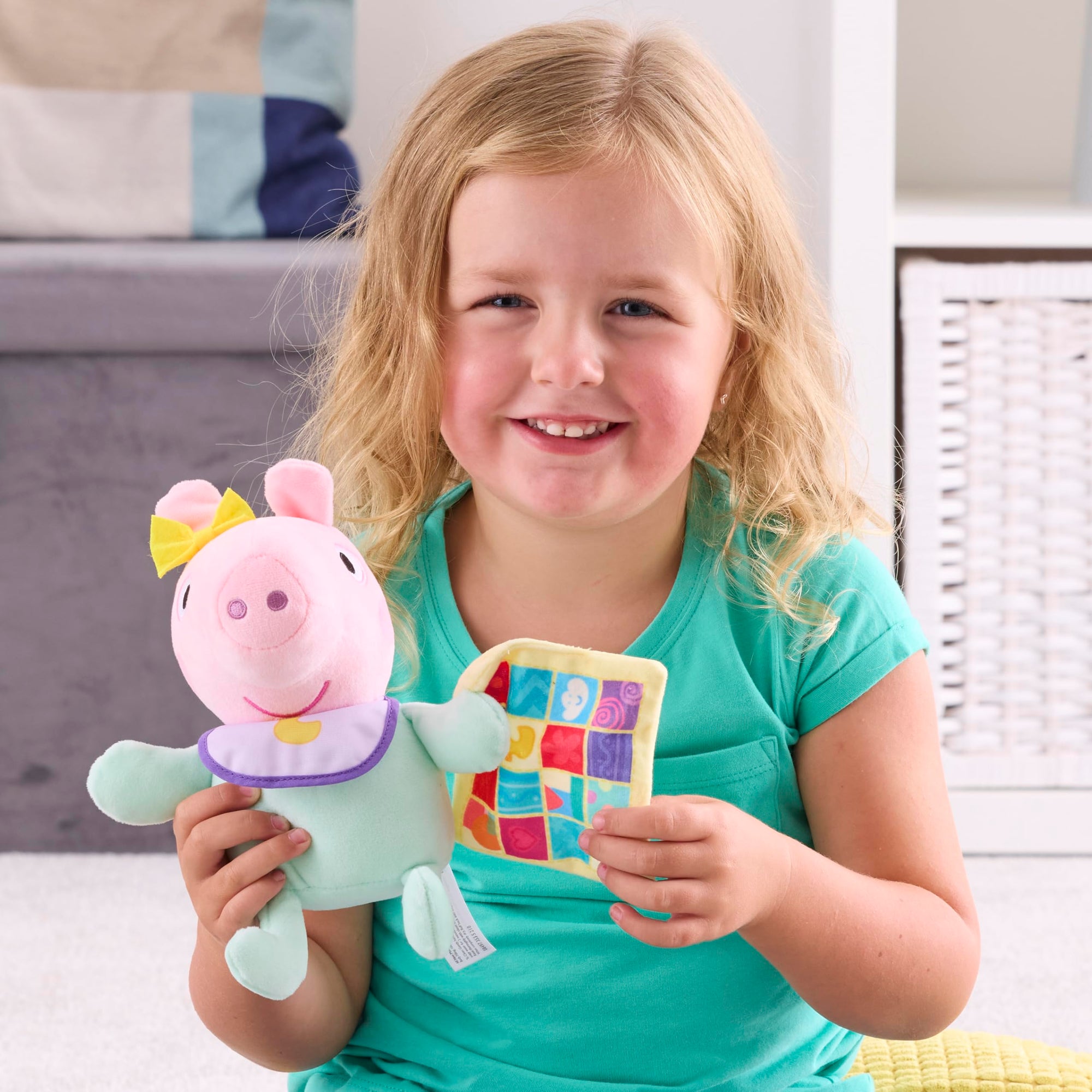 Peppa Pig Soft Toy Evie With Blanket