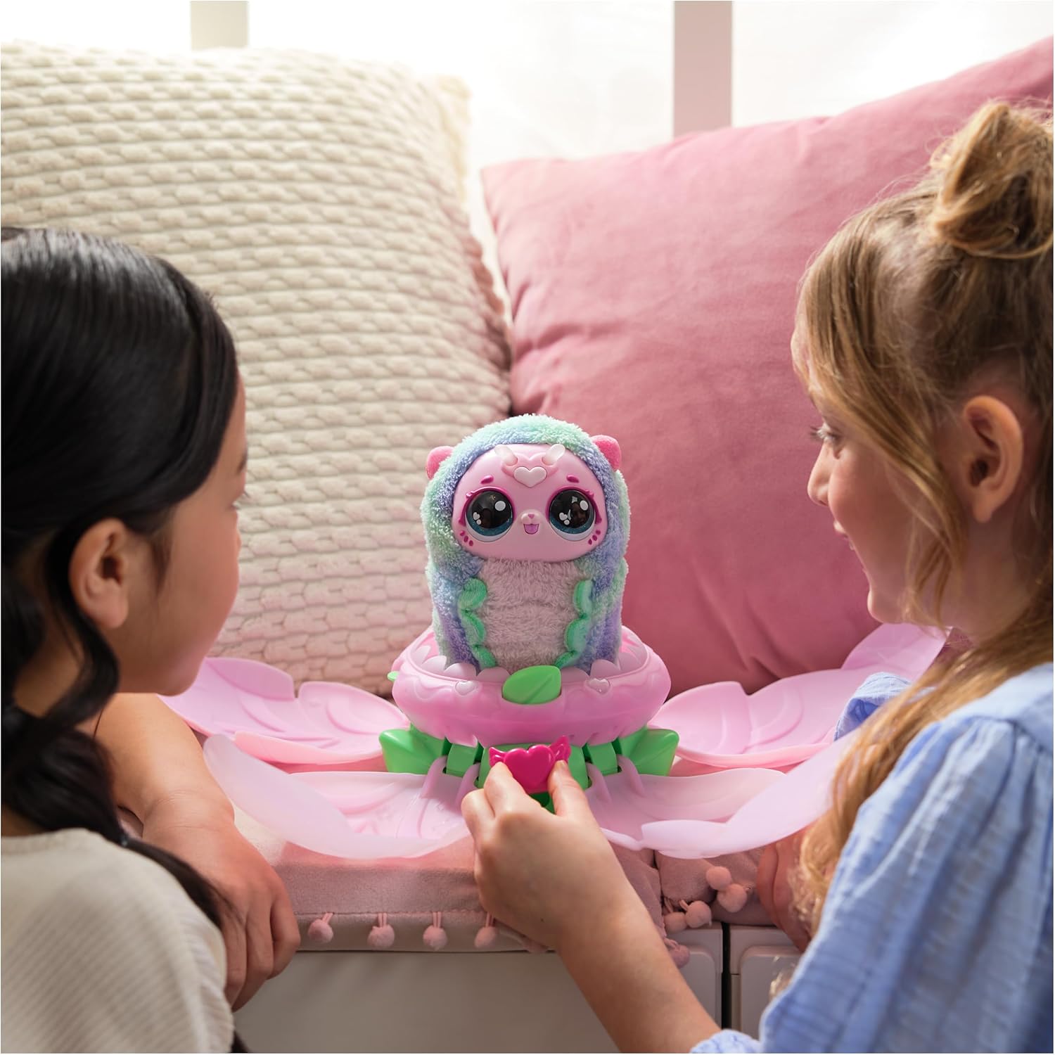 Hatchimals Bloomables Kittyfly Interactive Plush Pet Assortment