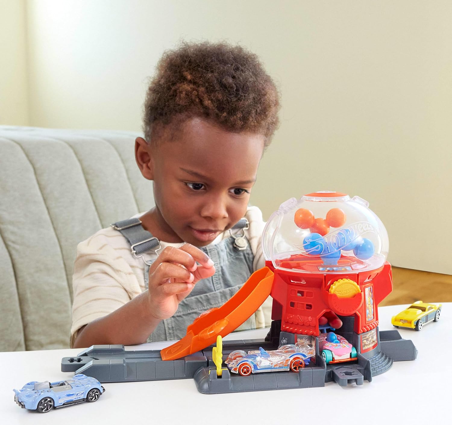 Hot Wheels City Downtown Candy Shop