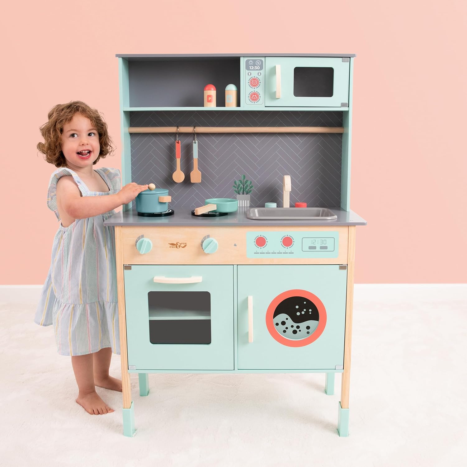 Childrens wooden kitchen set online