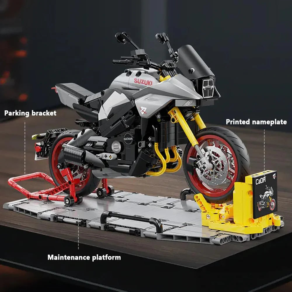 CaDA Suzuki Katana 2022 Motorbike 1104pc Construction Set