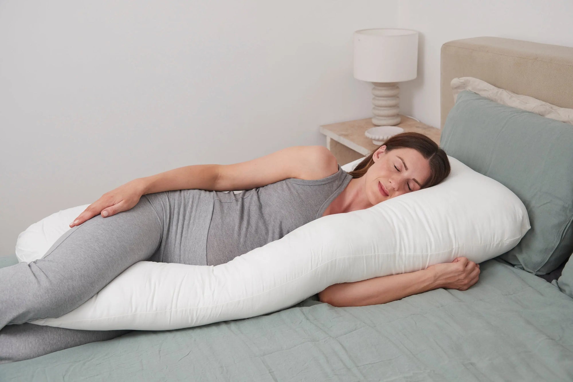 Clevamama Therapeutic Body And Bump Maternity Pillow