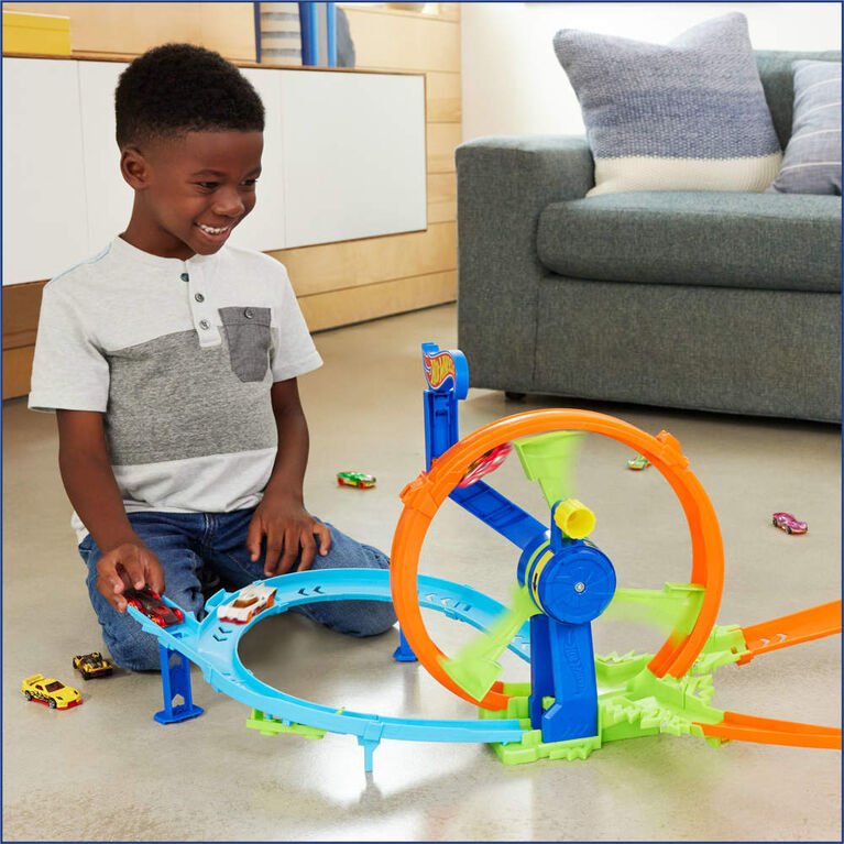 Hot Wheels Stunt Tracks Rapid Launch And Loop Playset