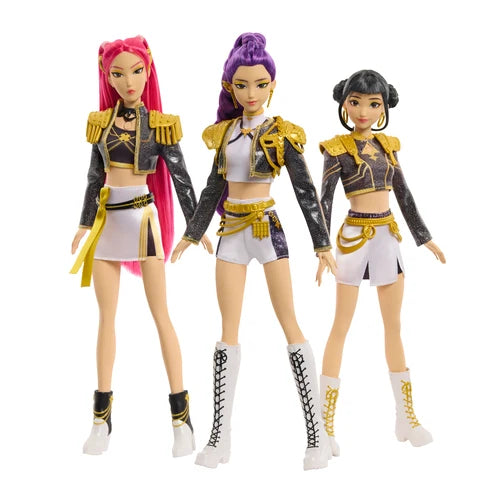 Netflix K Pop Demon Hunters Singing Fashion Doll Golden HUNTR/X Zoey