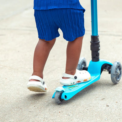 BoldCube Teeny Fold 3 Wheel Foldable Scooter Dinosaur 3-8 Years