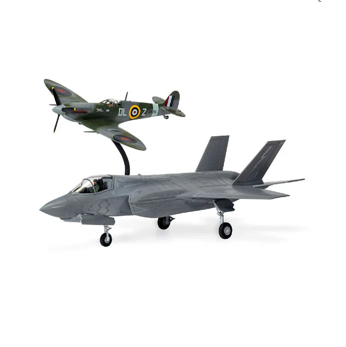 Airfix Supermarine Spitfire And F35 B Lightning II 1:72