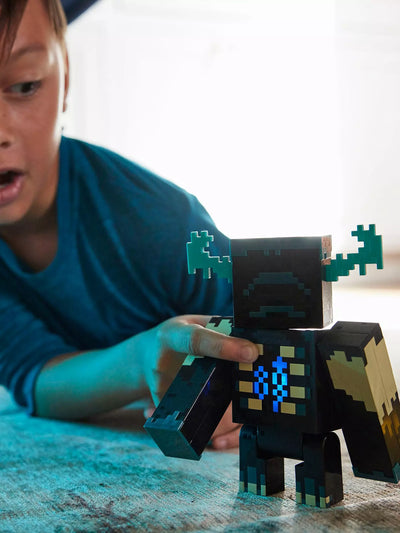 Minecraft Warden Action Figure With Battle Lights And Sounds