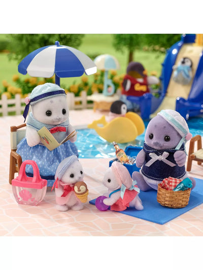 Sylvanian Families Seal Family And Accessories