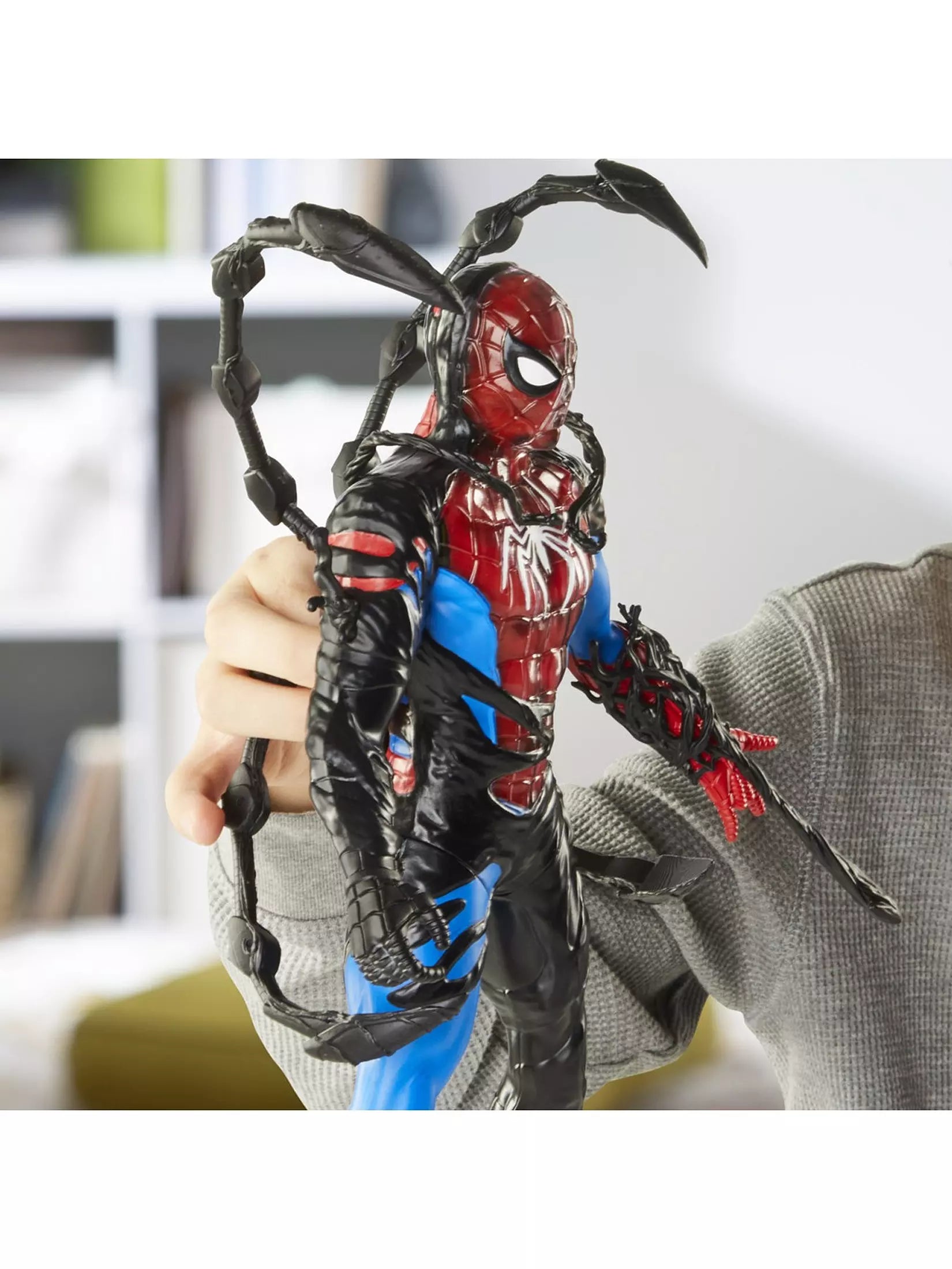 SpiderMan Venom  Versus Liquid Shifter Spiderman Figure
