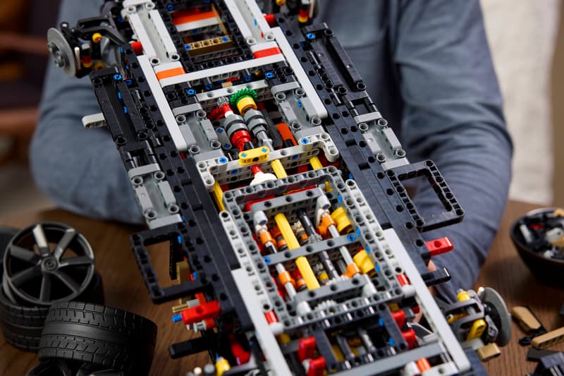Lego Technic 42232 Koenigsegg Sadair's Spear Mega Car Set