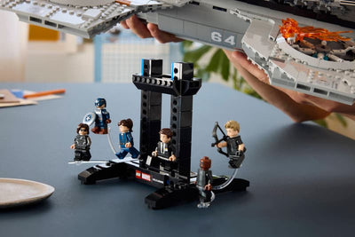 Lego Marvel 76354 SHIELD Helicarrier Set