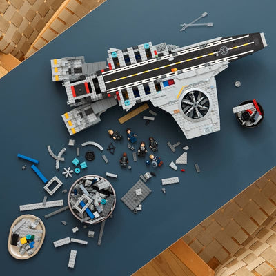 Lego Marvel 76354 SHIELD Helicarrier Set