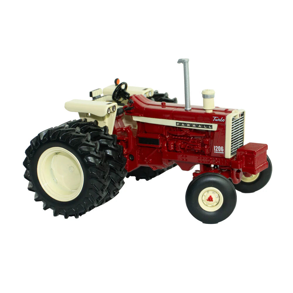 Britains Case IH Farmall 1206 Tractor 1:32