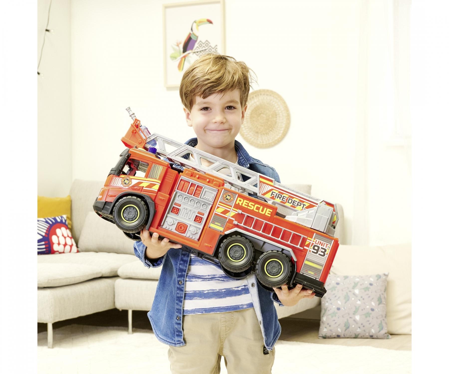 Dickie Giant Fire Truck With Light And Sound And Water Shoot