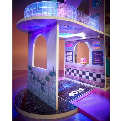 LOL Surprise! House Of Surprises LOL Doll House With 85 Surprises