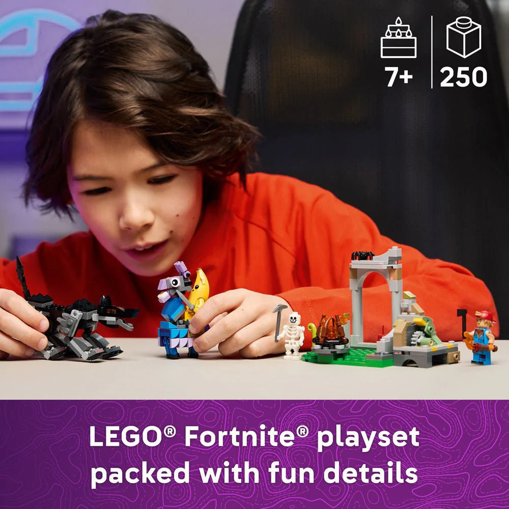 Lego Fortnite 77075 Peely And Sparkplug's Camp