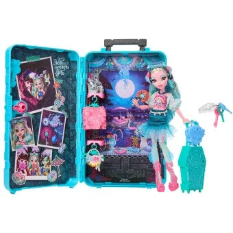 Monster High Skulltimate Secrets Lagoona Blue Oasis Doll
