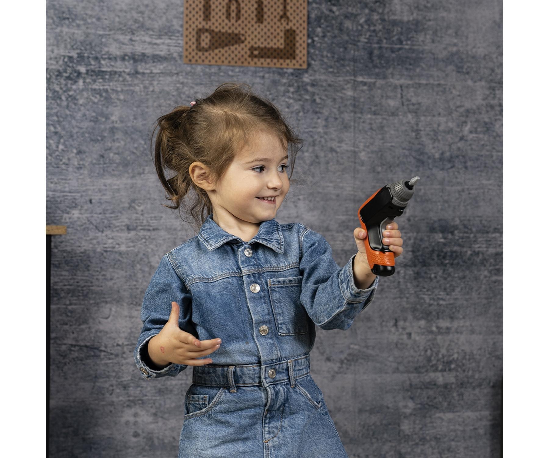 Smoby Black And Decker Builder Workbench