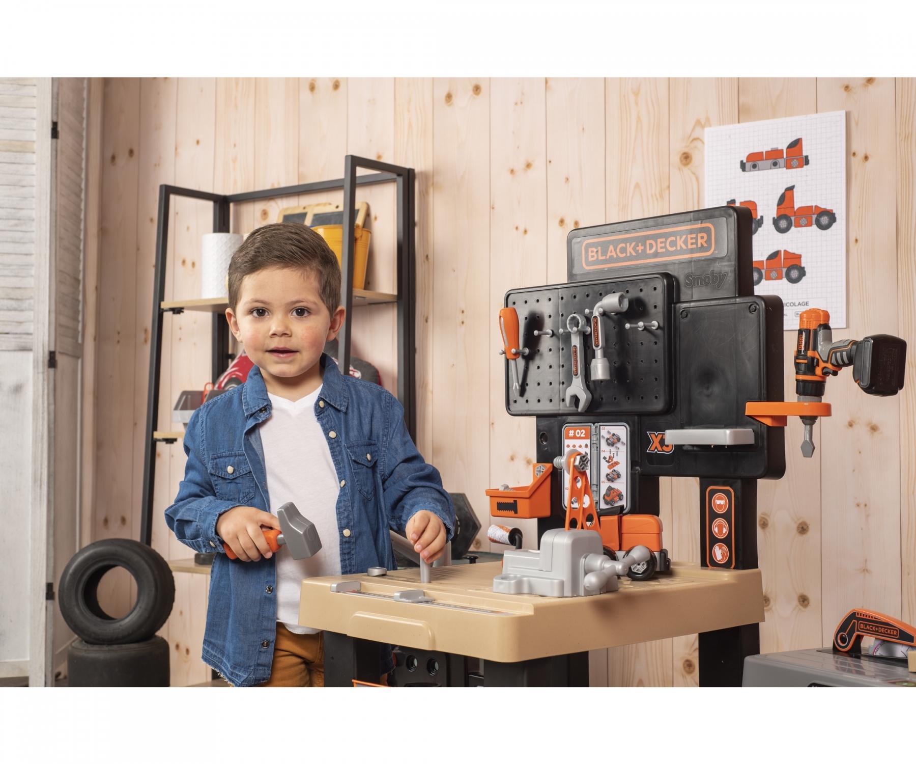 Smoby Black Decker Mega Workbench