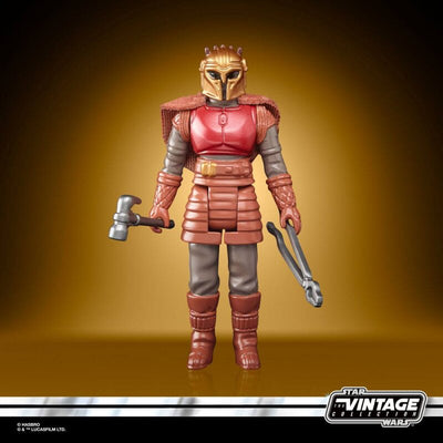 Star Wars The Mandalorian 10cm Retro Figure The Armorer