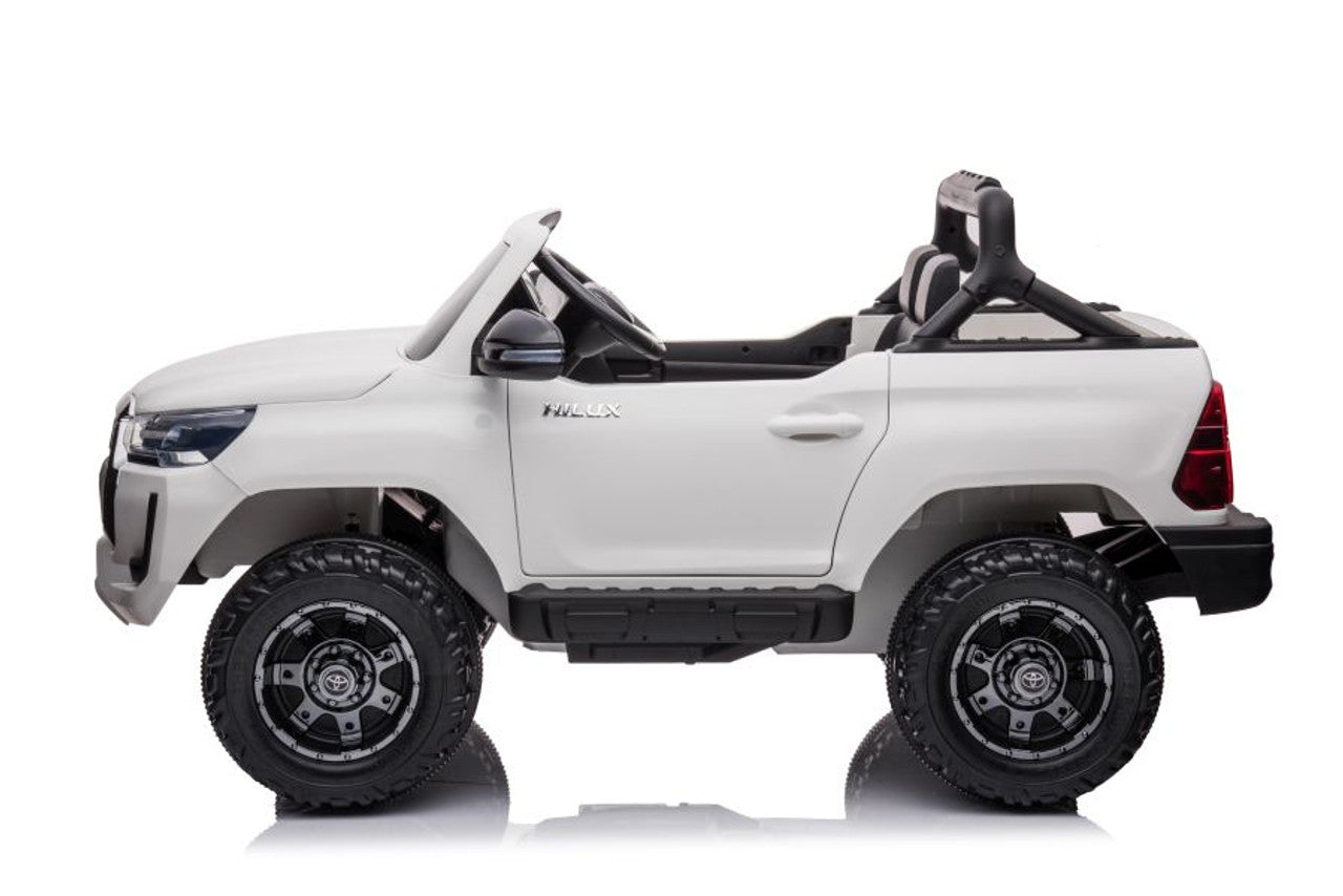Kayto Toyota Hilux 12v Electric Ride On Jeep White