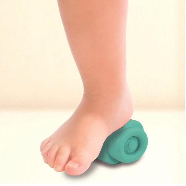 Clementoni Soft Clemmy  Sensory Washing Machine Toy With 6 Soft Blocks