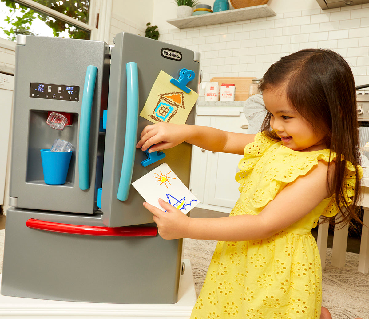 Little Tikes First Fridge