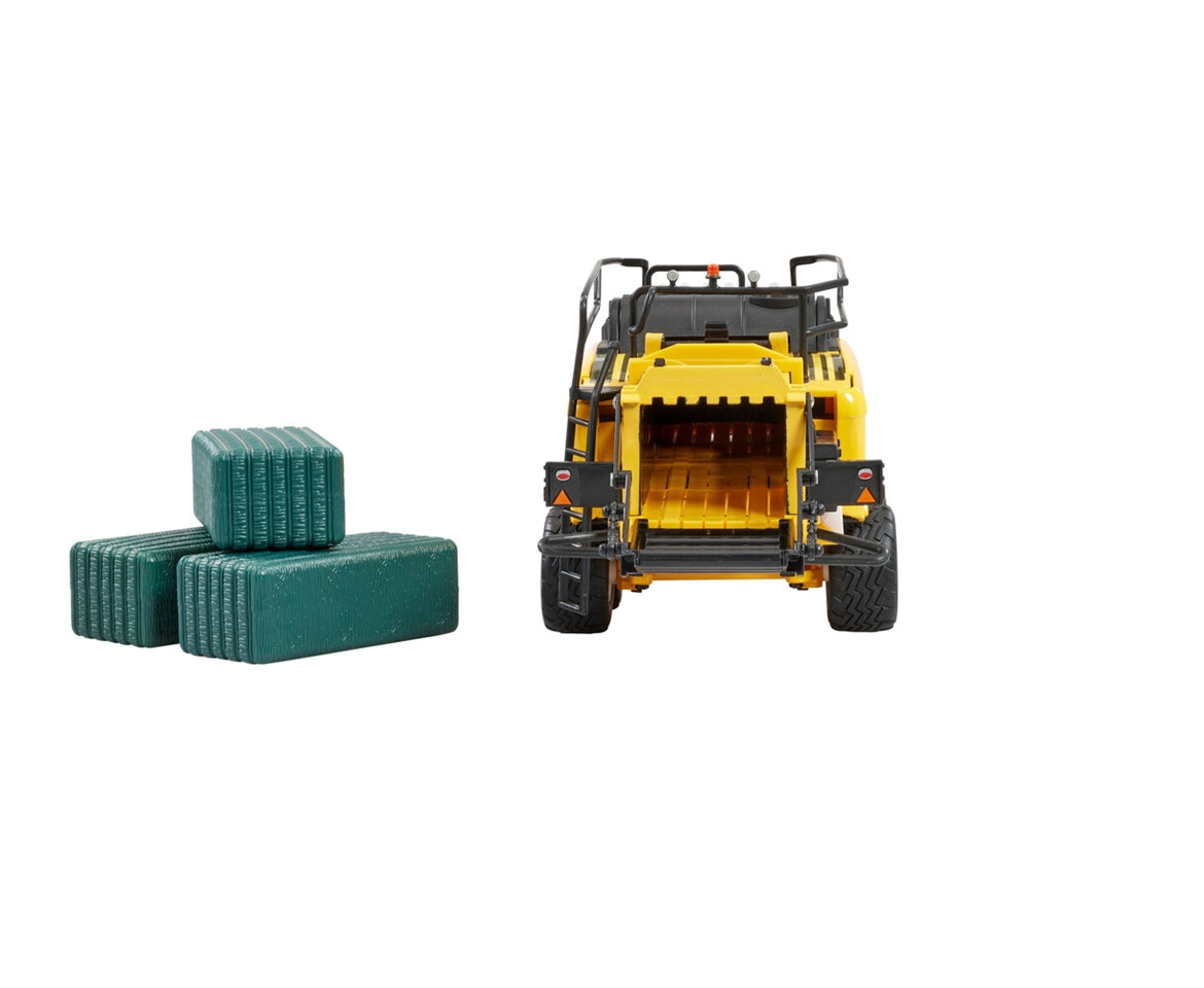 Britains 43268 New Holland Big Square Baler Plus 1:32