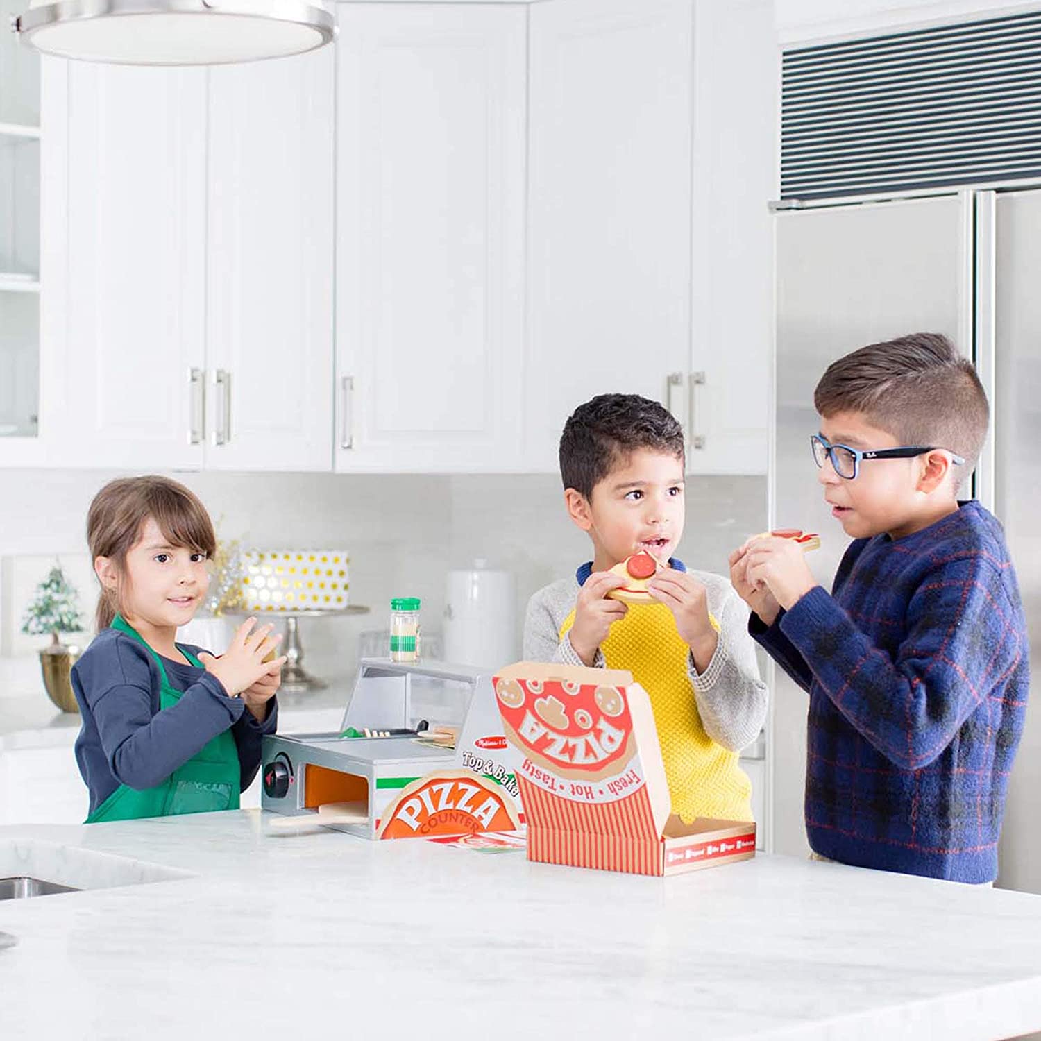 Melissa & Doug Top And Bake Pizza Counter Playset