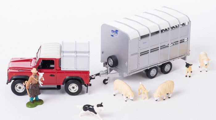 Britains 43138A1 Land Rover and Livestock Trailer Set 1:32