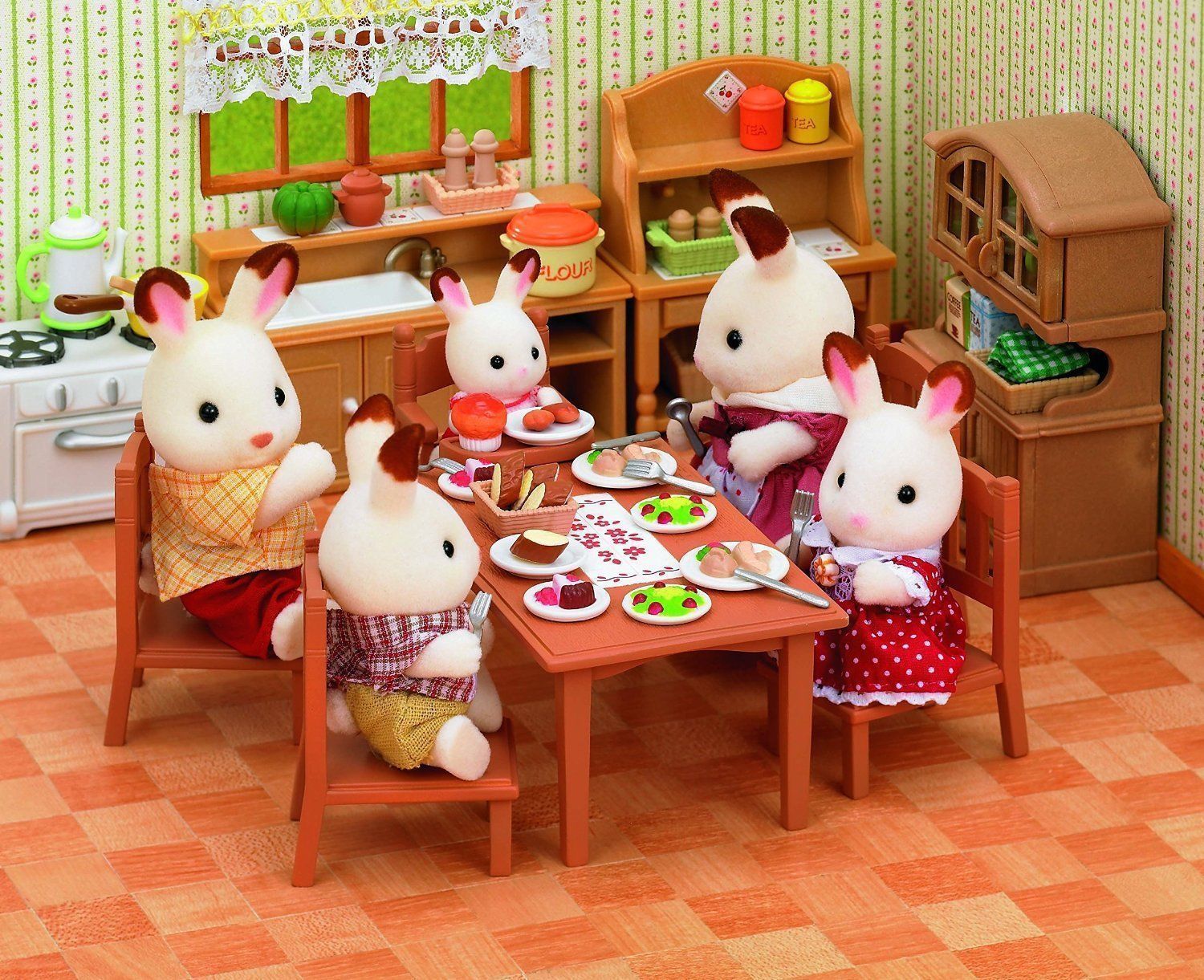 Sylvanian Families Family Table and Chairs