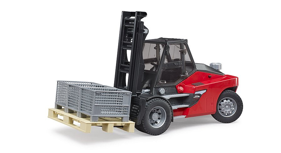 Bruder Linde HT160 Forklift With Pallet And 3 Containers
