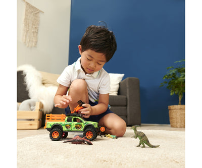 Dino Hunter Vehicle With Dinosaurs And Accessories
