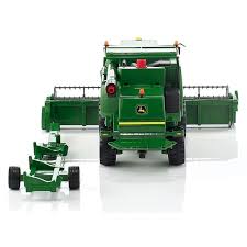 Bruder 02132 John Deere T670i Combine Harvestor